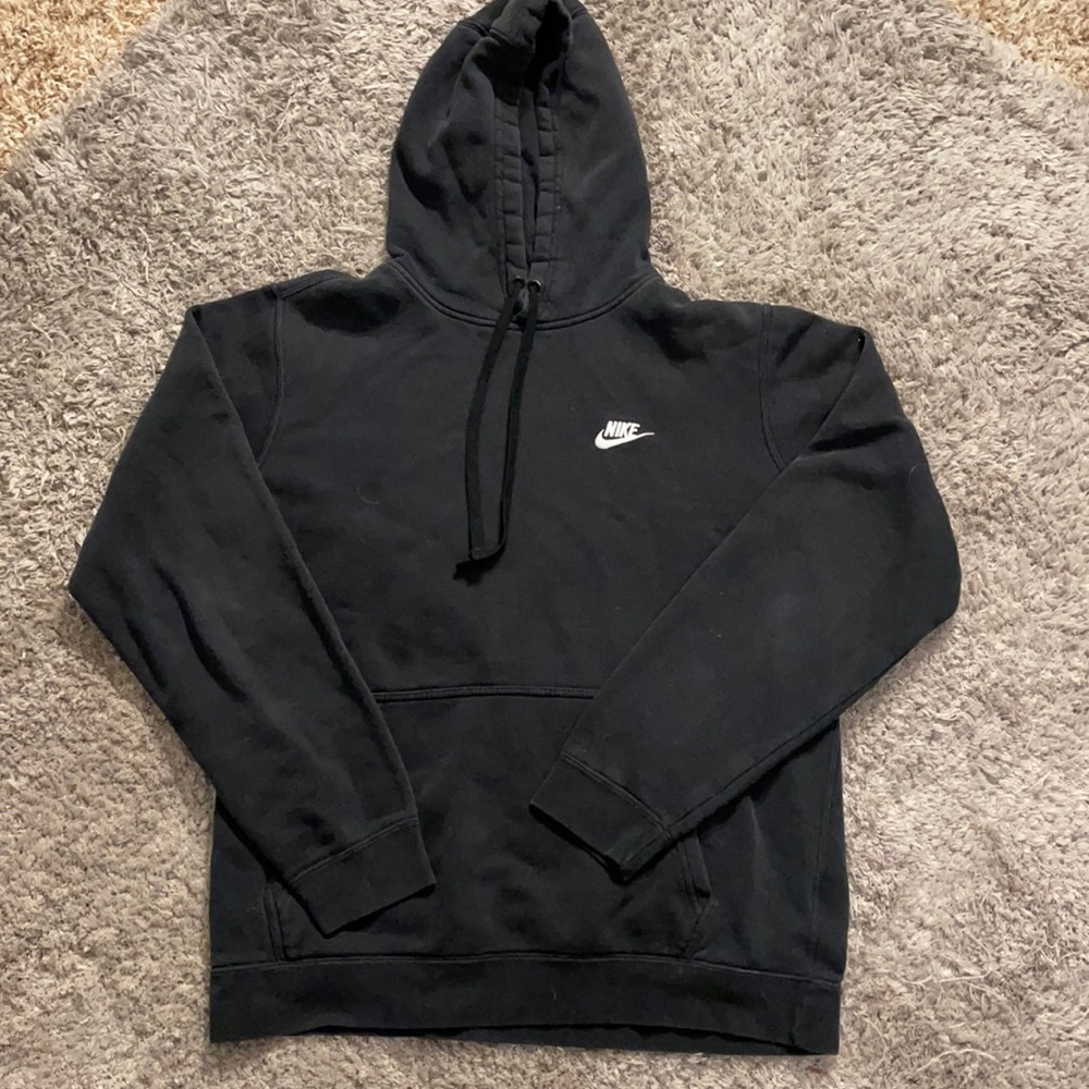 Women’s size medium hooded Nike sweatshirt